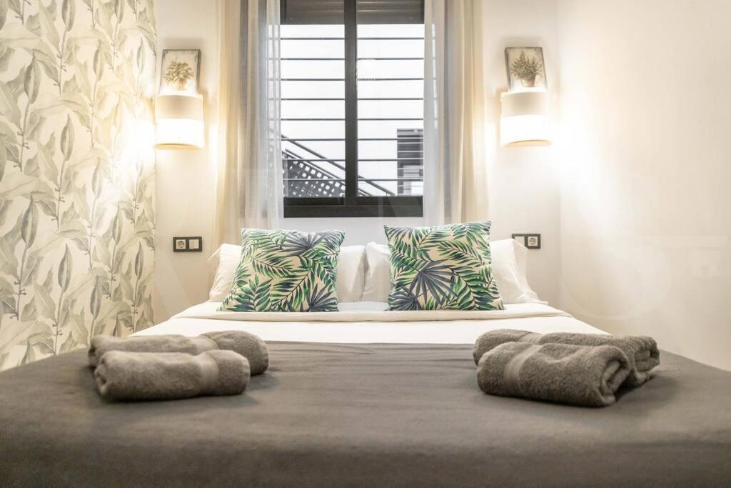 Relaxing Apartment With Parking In The Center By Rems Màlaga Exteriér fotografie