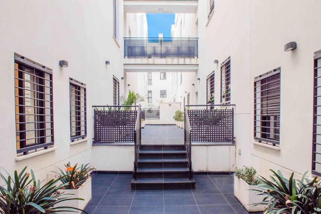 Relaxing Apartment With Parking In The Center By Rems Màlaga Exteriér fotografie